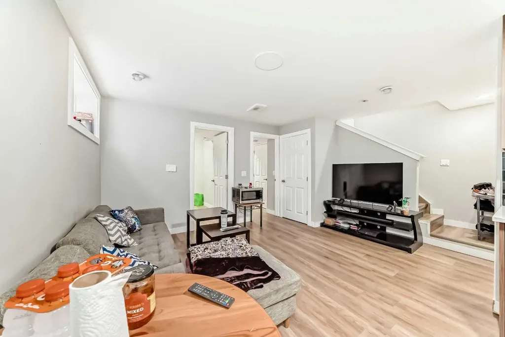 111 Tarawood Road NE Calgary AB T3J5B3