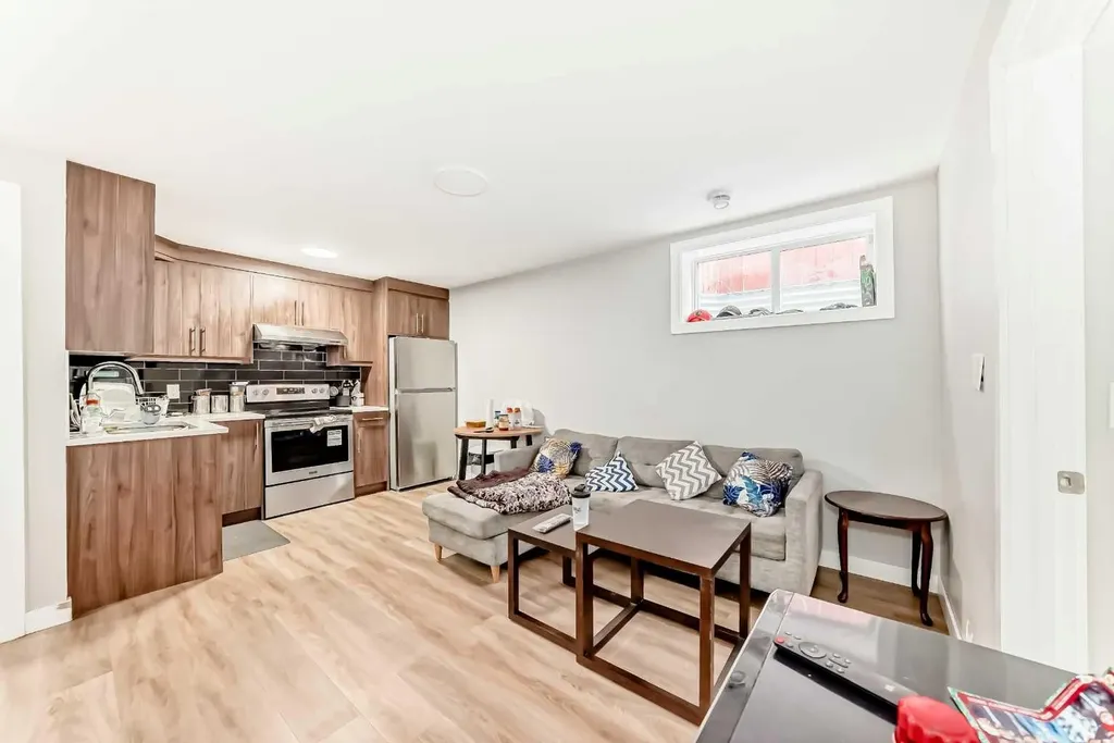 111 Tarawood Road NE Calgary AB T3J5B3