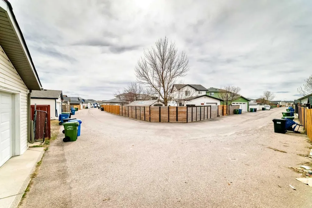 111 Tarawood Road NE Calgary AB T3J5B3