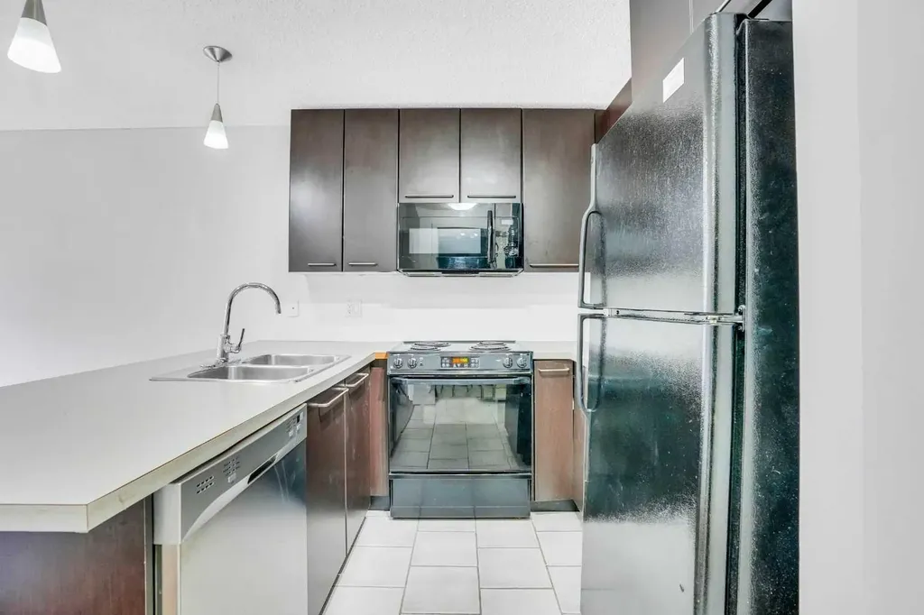 35 Richard Court SW Calgary AB T3E 7N9