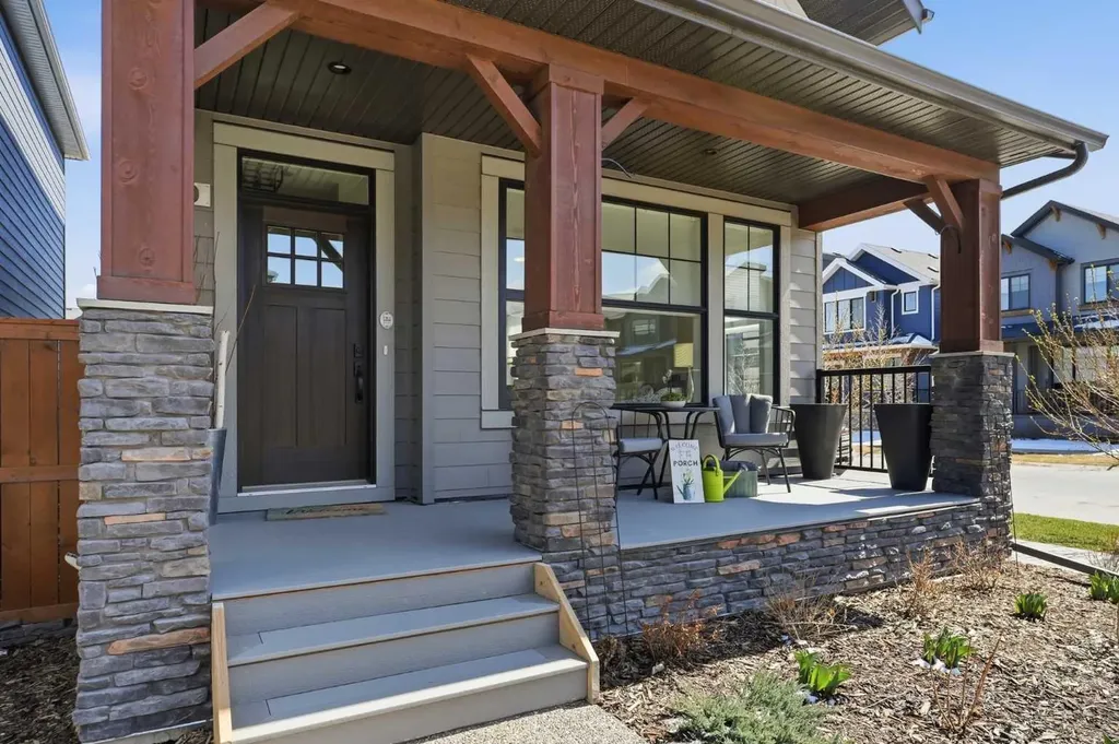 120 Treeline Manor SW Calgary AB T2Y 0R7