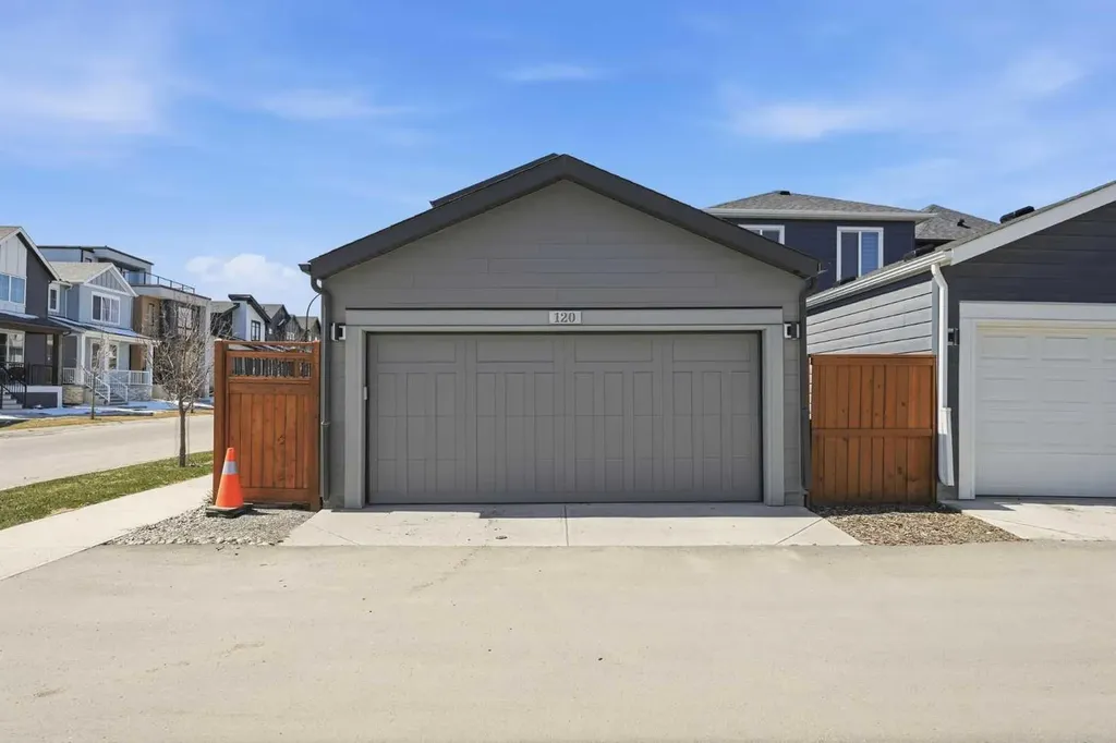120 Treeline Manor SW Calgary AB T2Y 0R7