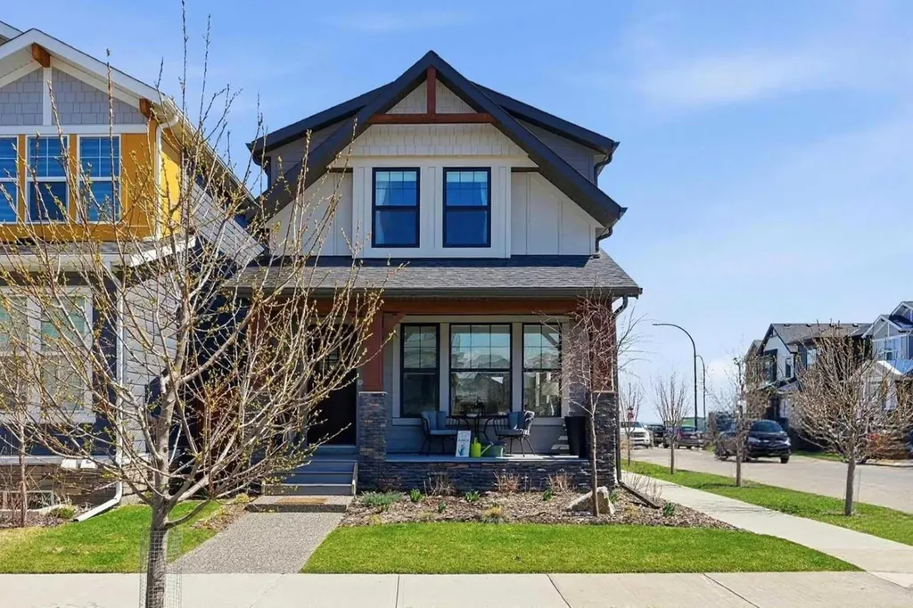 120 Treeline Manor SW Calgary AB T2Y 0R7