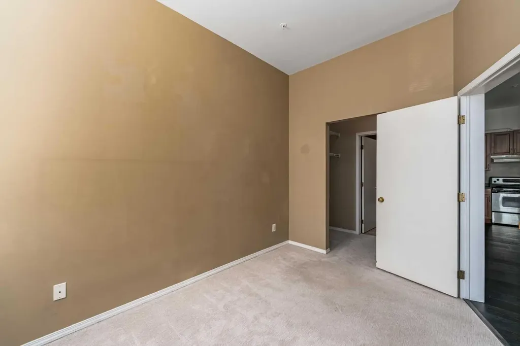 1410 2 Street SW Calgary AB T2R 1R1