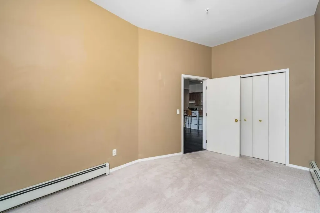 1410 2 Street SW Calgary AB T2R 1R1