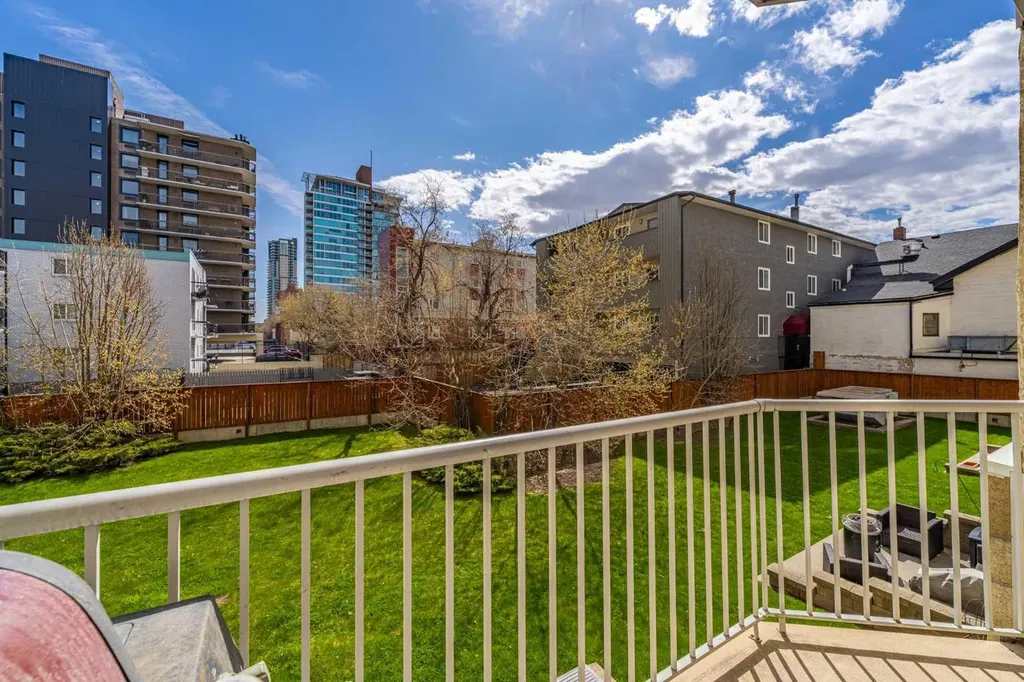 1410 2 Street SW Calgary AB T2R 1R1