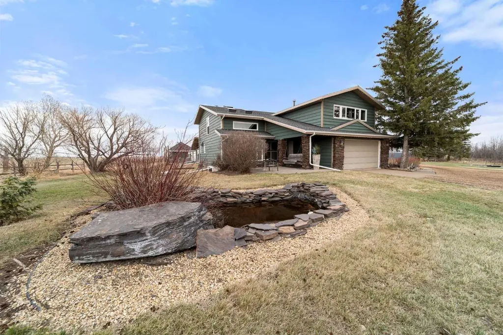 16148 Highway 53 Rural Flagstaff County AB T0B 1N0