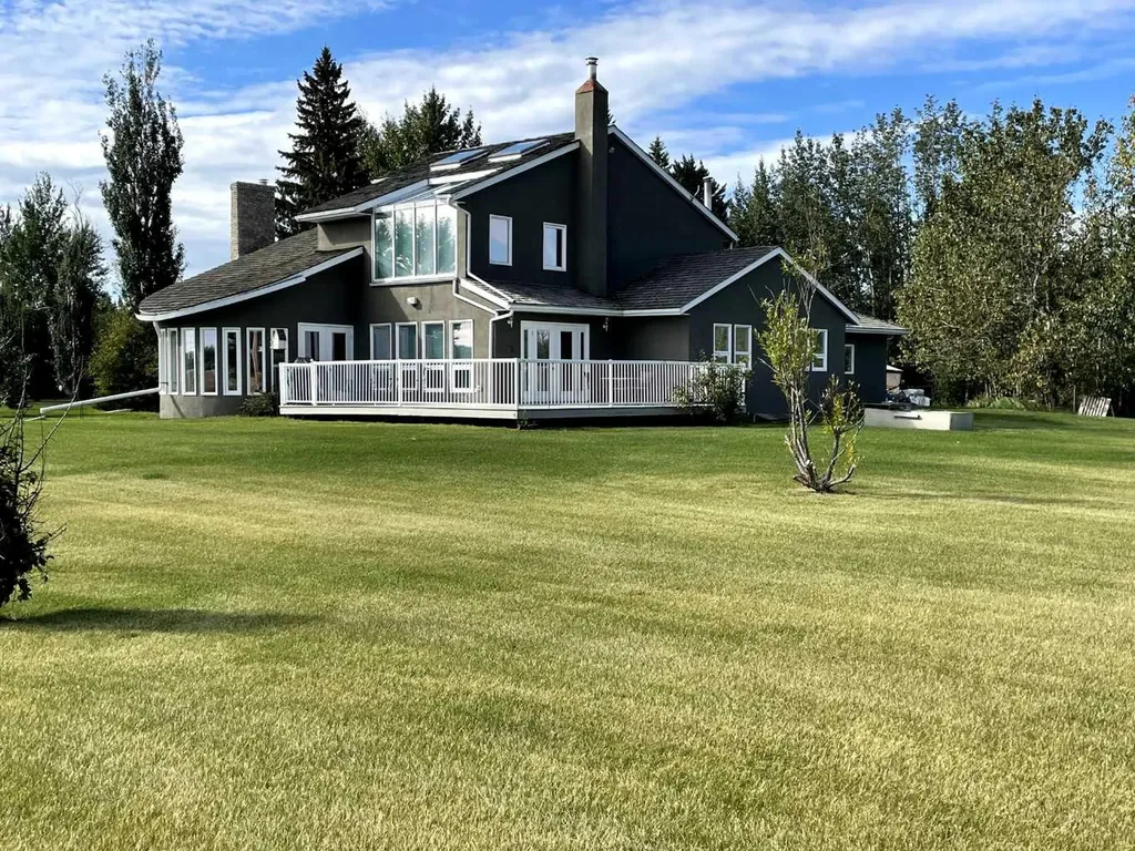 17423 Highway 2 High Prairie AB T0G 1E0