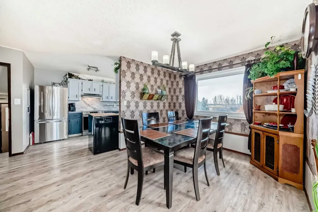1342 Township Road 361 Rural Red Deer County AB T4G 0H9
