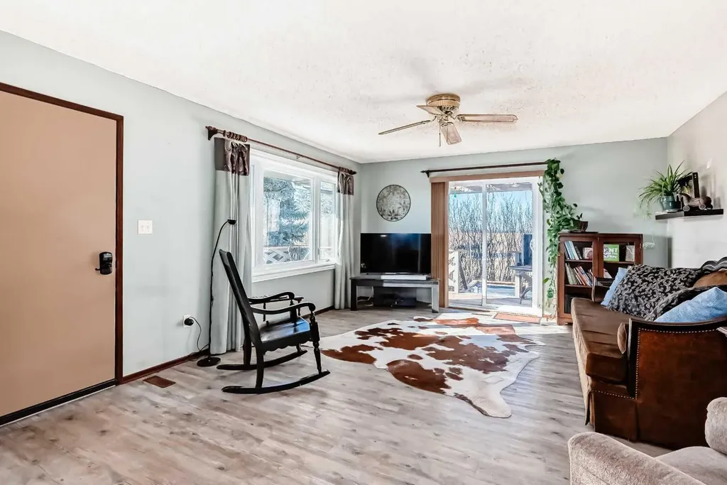 1342 Township Road 361 Rural Red Deer County AB T4G 0H9