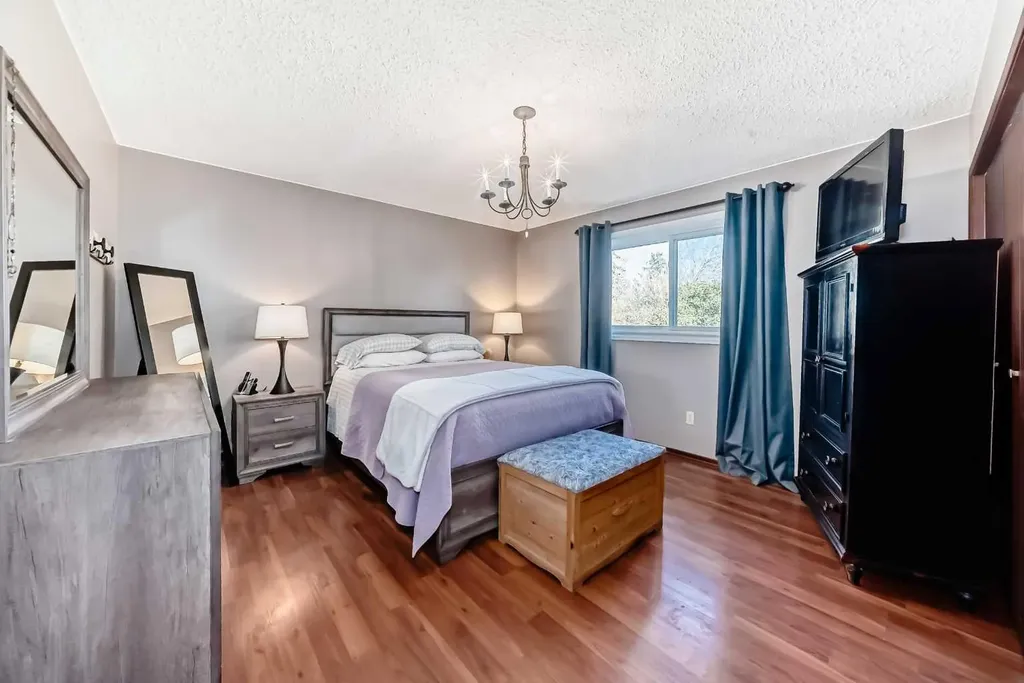 1342 Township Road 361 Rural Red Deer County AB T4G 0H9