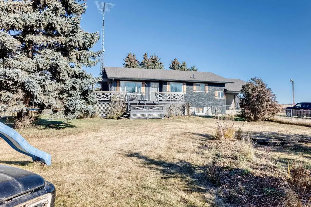 1342 Township Road 361 Rural Red Deer County AB T4G 0H9