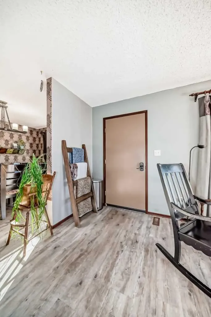 1342 Township Road 361 Rural Red Deer County AB T4G 0H9