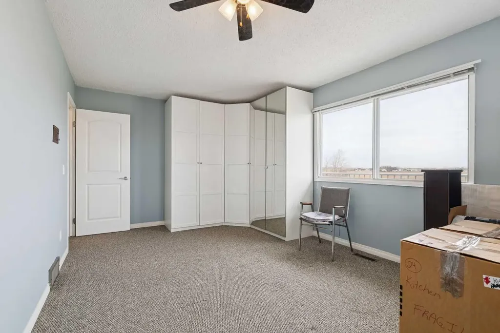 7 Willow Vale Rural Rocky View County AB T2P 3G7