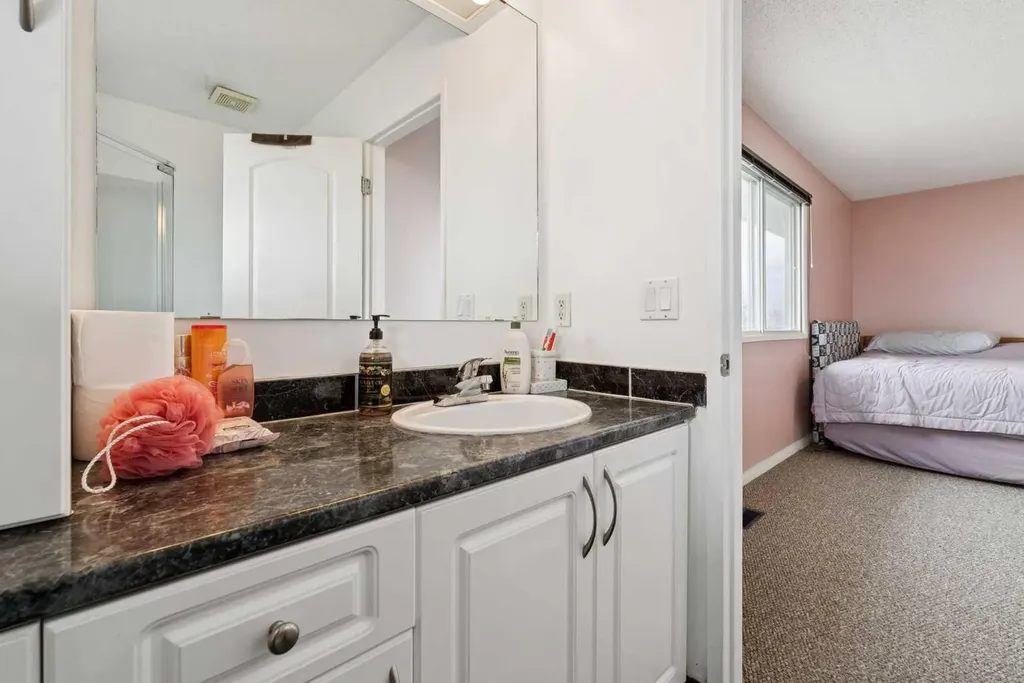 7 Willow Vale Rural Rocky View County AB T2P 3G7
