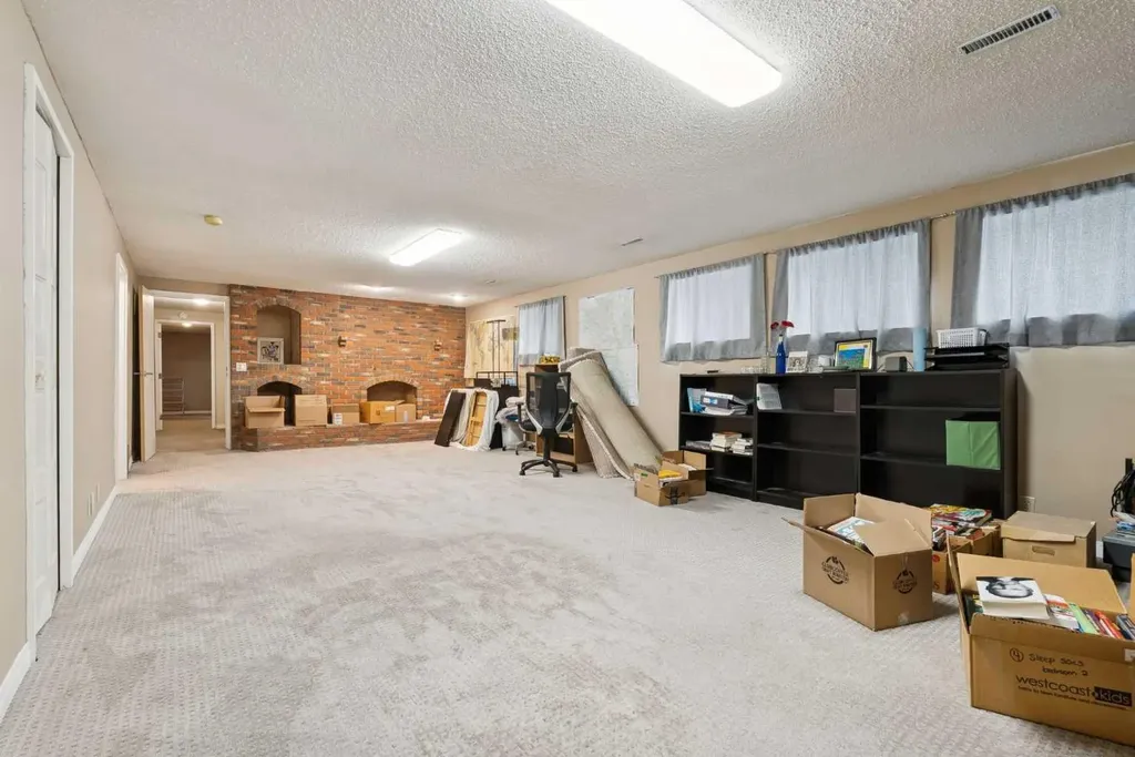 7 Willow Vale Rural Rocky View County AB T2P 3G7