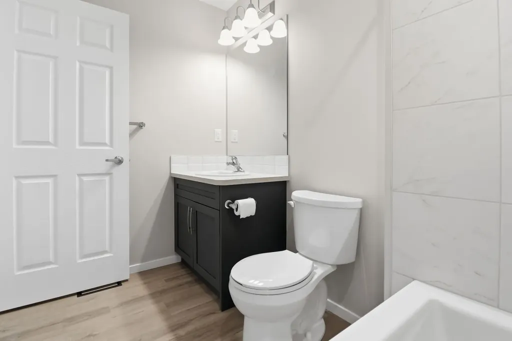 93 Cityline Square NE Calgary AB T3N2H4
