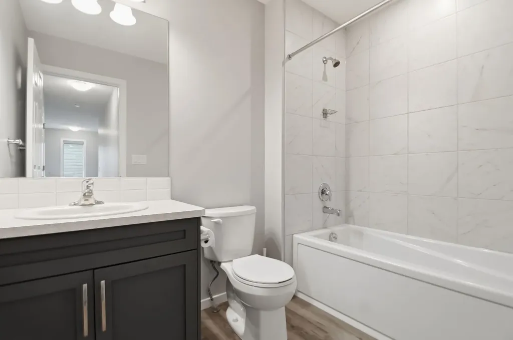 93 Cityline Square NE Calgary AB T3N2H4