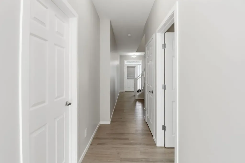 93 Cityline Square NE Calgary AB T3N2H4