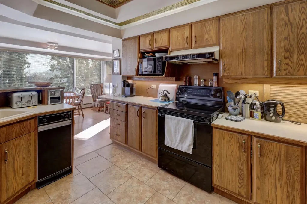 109 5th Avenue W Hanna AB T0J 1P0