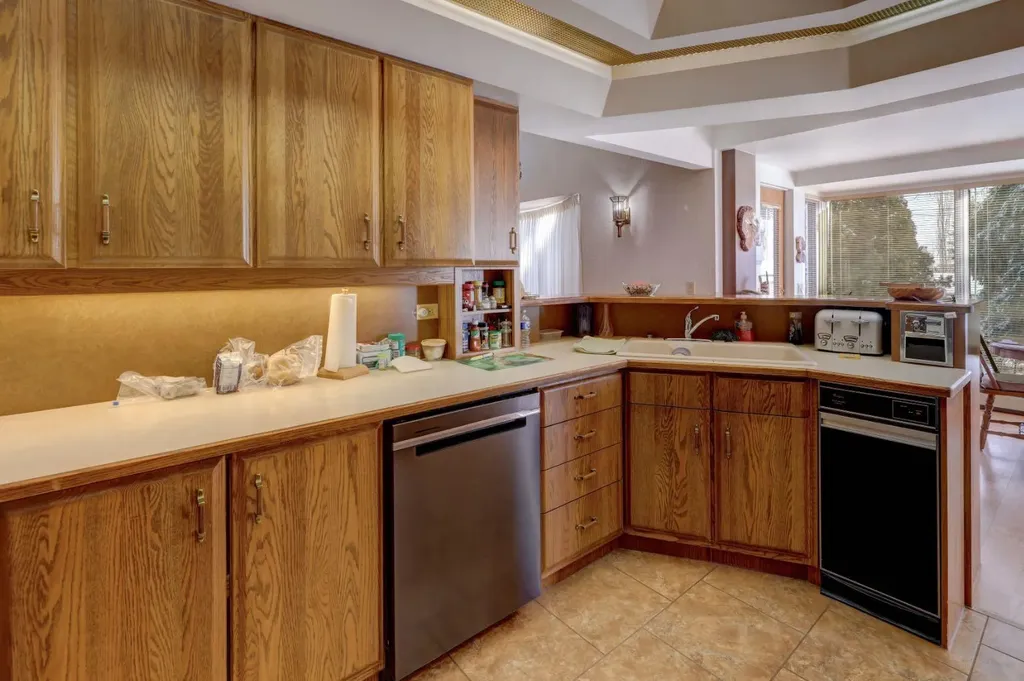 109 5th Avenue W Hanna AB T0J 1P0