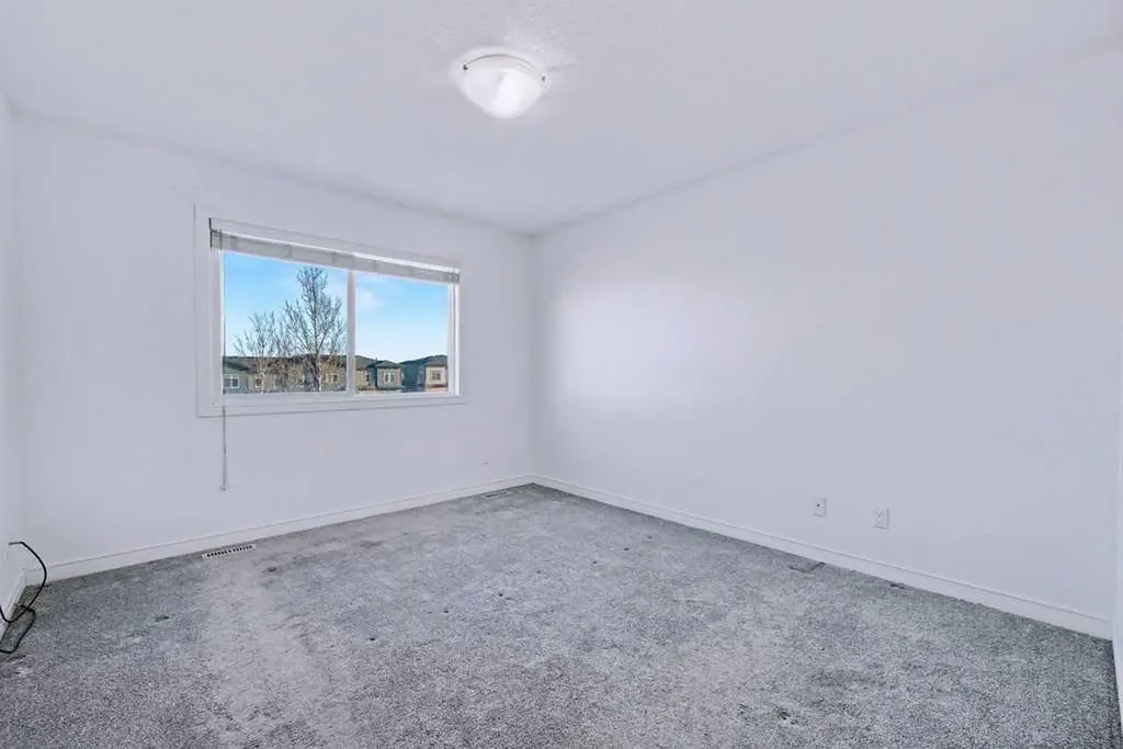 187 Sage Hill Green NW Calgary AB T3R 0G8