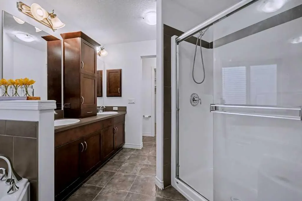 187 Sage Hill Green NW Calgary AB T3R 0G8