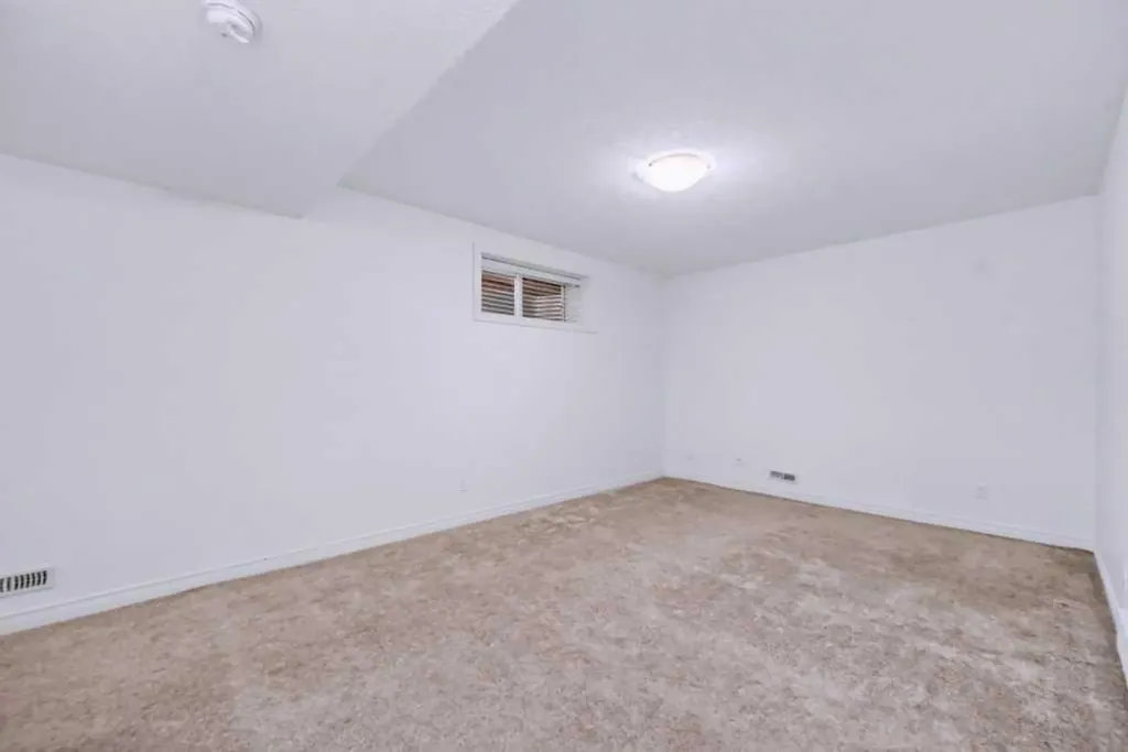 187 Sage Hill Green NW Calgary AB T3R 0G8