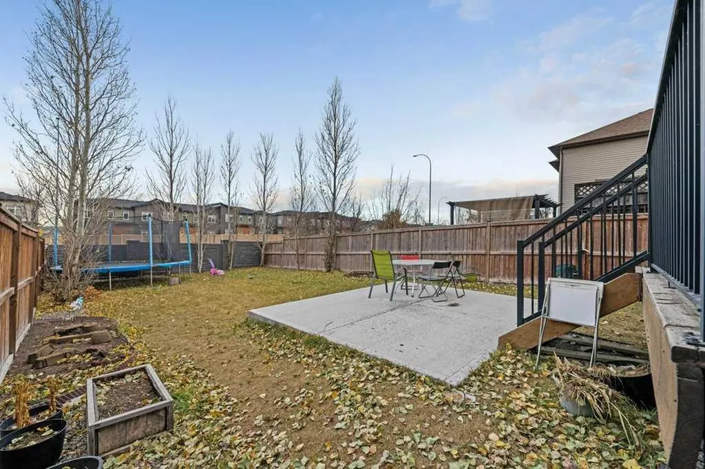 187 Sage Hill Green NW Calgary AB T3R 0G8