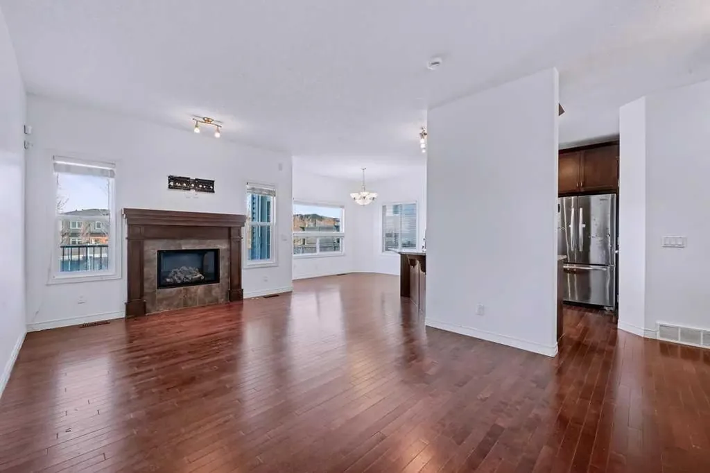 187 Sage Hill Green NW Calgary AB T3R 0G8