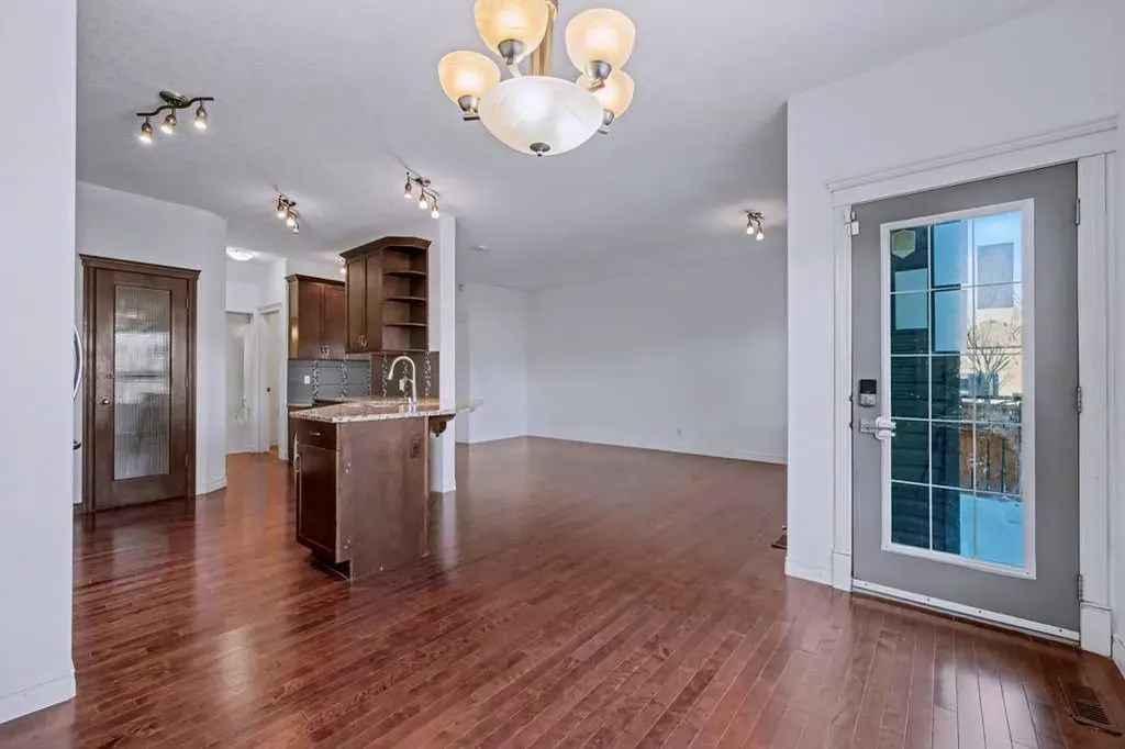 187 Sage Hill Green NW Calgary AB T3R 0G8
