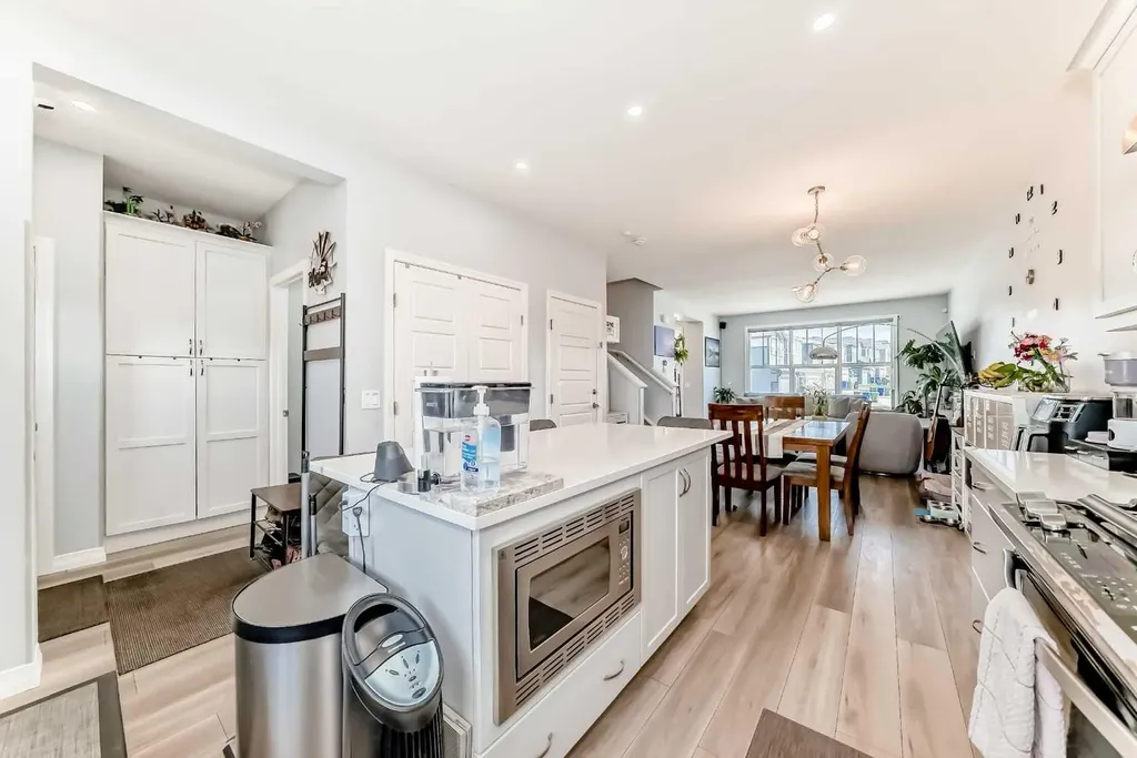 1140 Legacy Circle SE Calgary AB T2X4E5