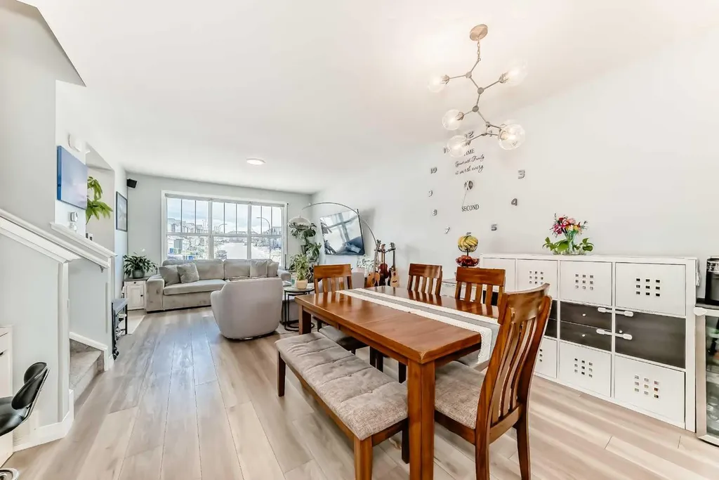1140 Legacy Circle SE Calgary AB T2X4E5