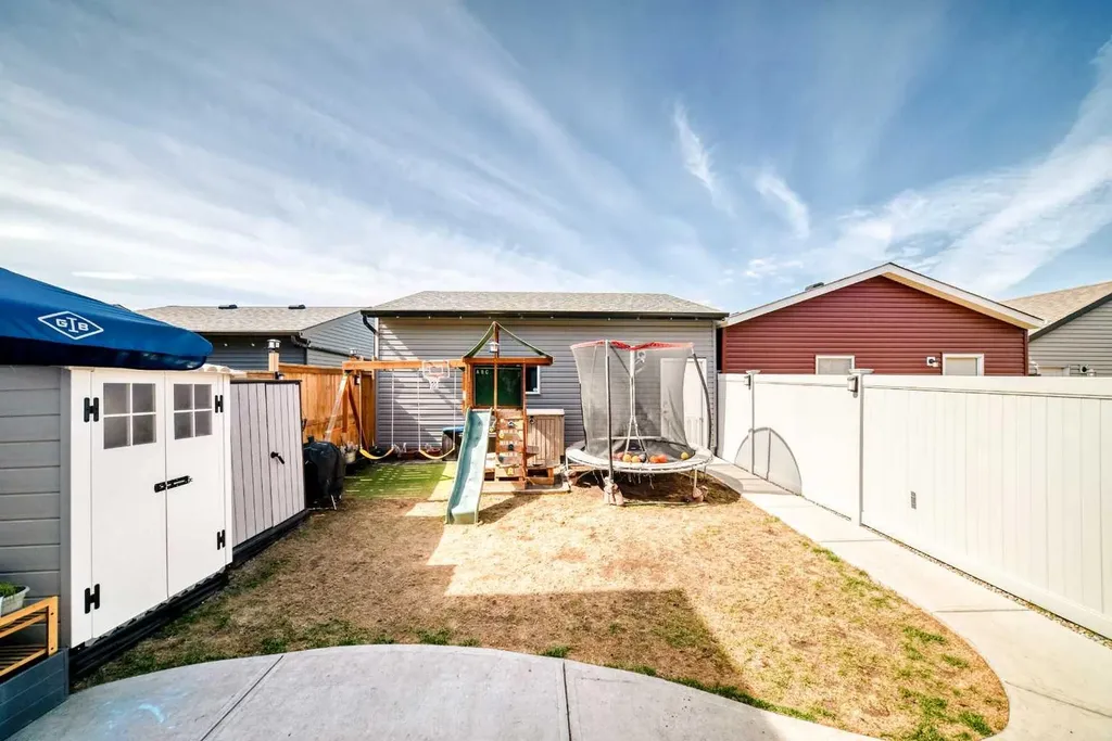 1140 Legacy Circle SE Calgary AB T2X4E5
