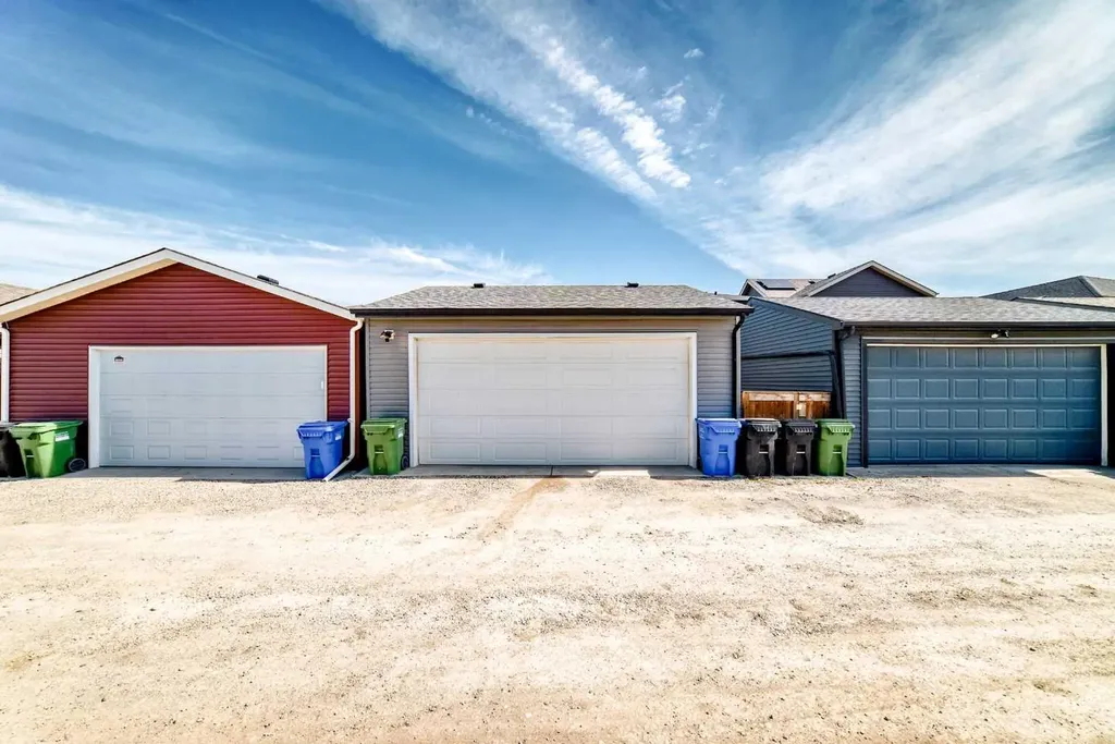 1140 Legacy Circle SE Calgary AB T2X4E5