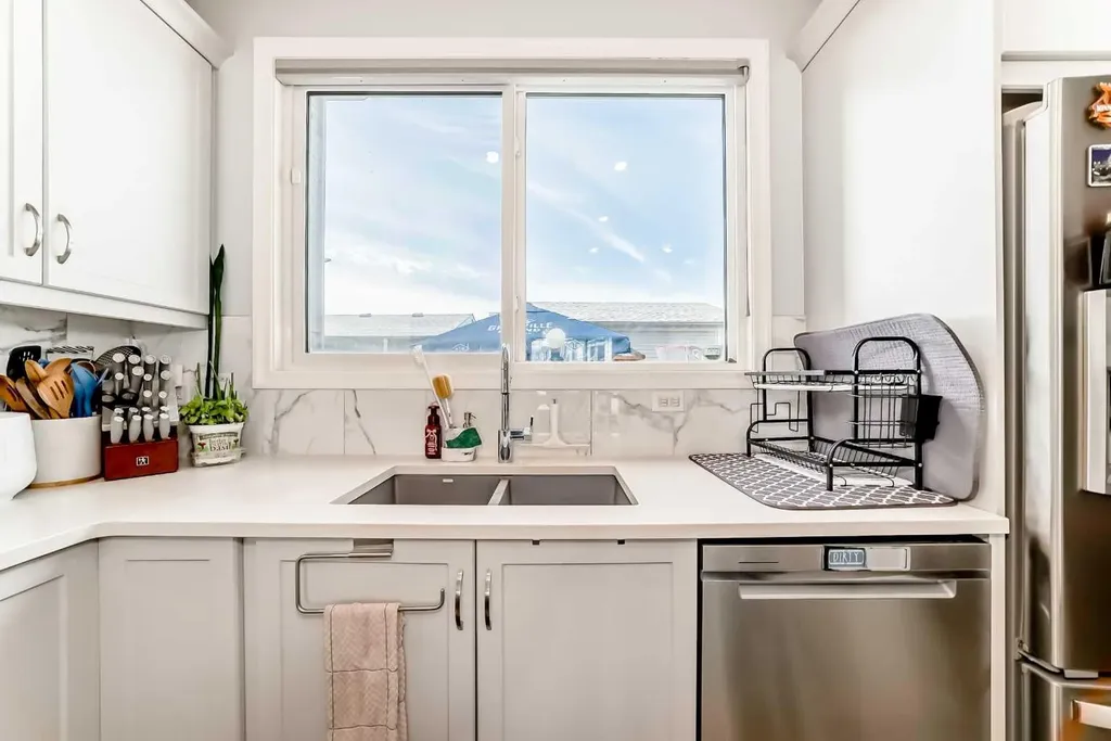 1140 Legacy Circle SE Calgary AB T2X4E5