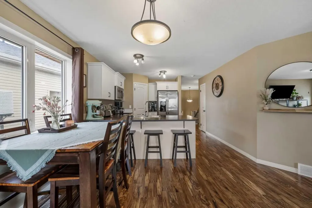 5046 41 Street Taber AB T1G 0C4
