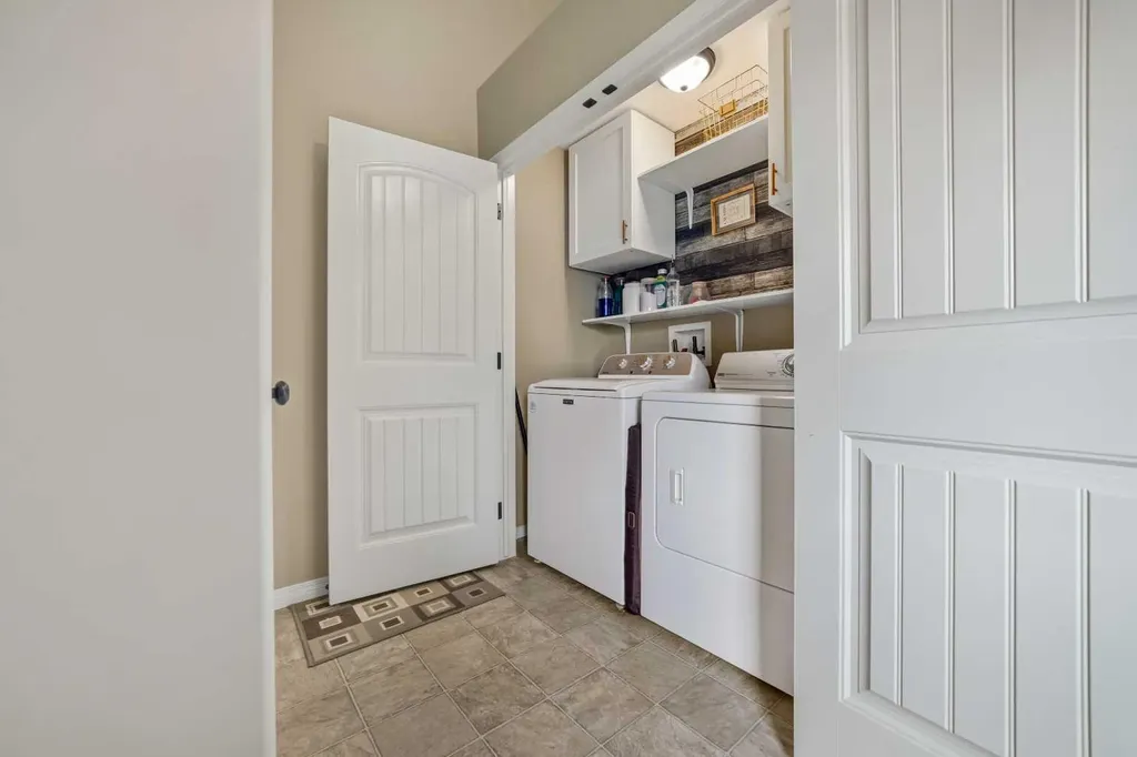 5046 41 Street Taber AB T1G 0C4