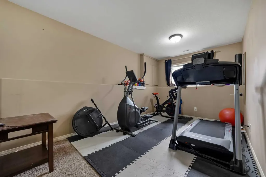 5046 41 Street Taber AB T1G 0C4