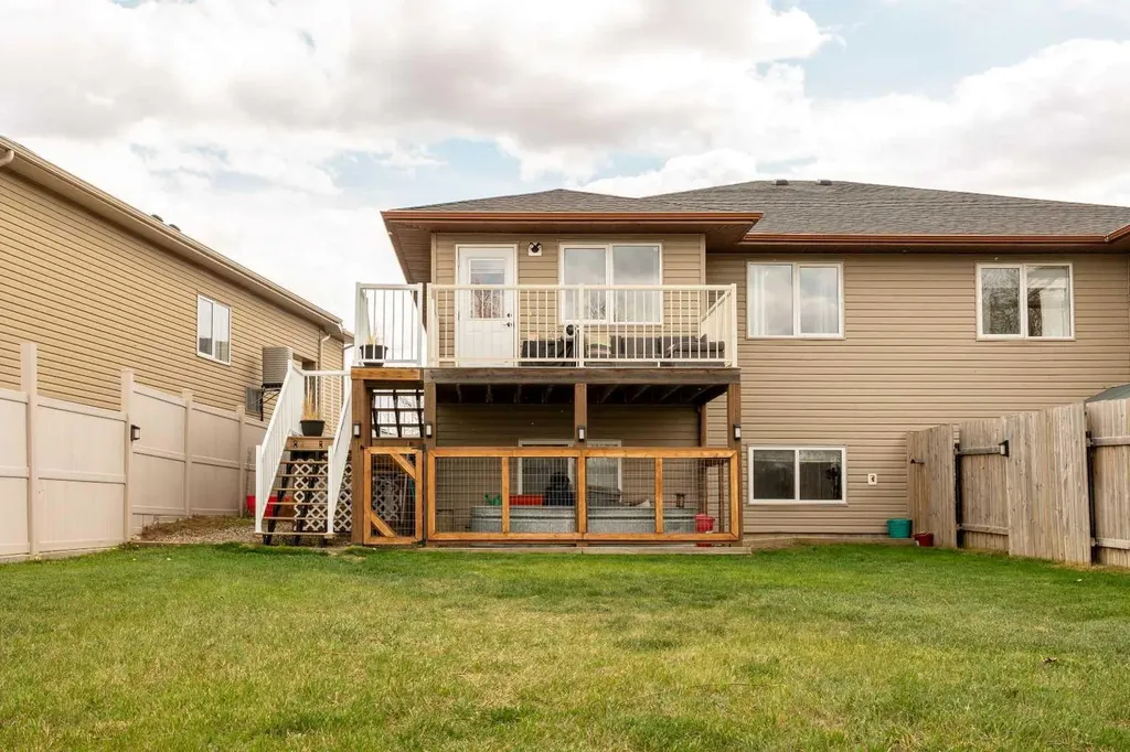 5046 41 Street Taber AB T1G 0C4