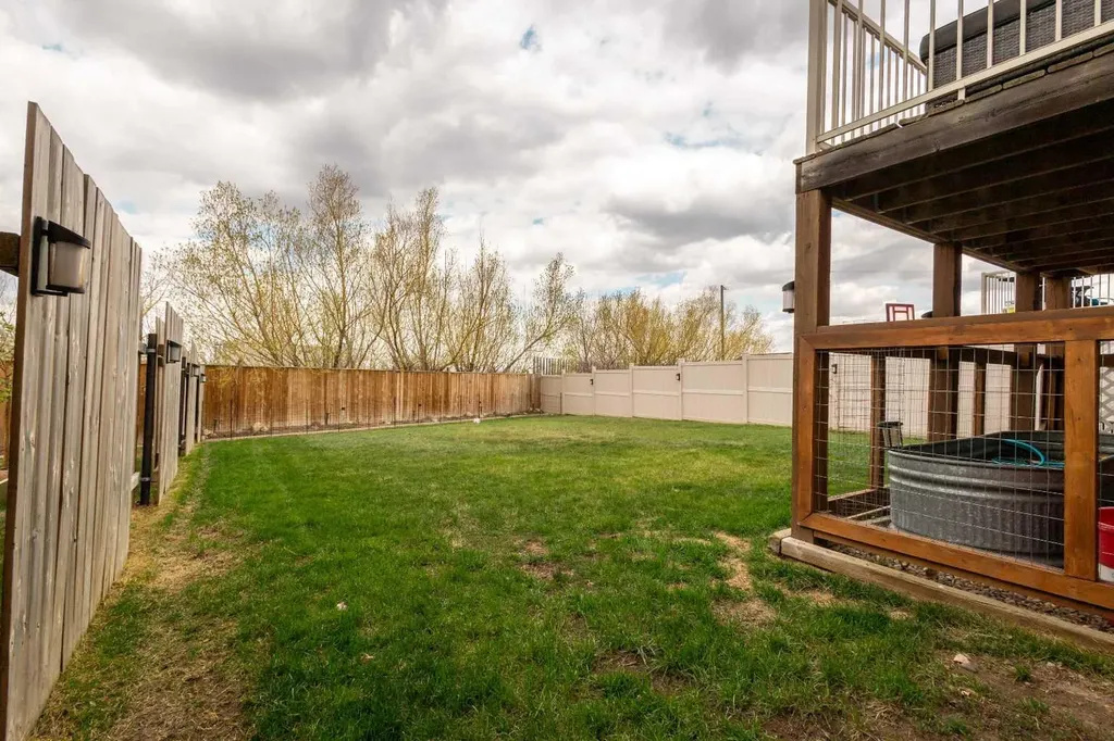 5046 41 Street Taber AB T1G 0C4