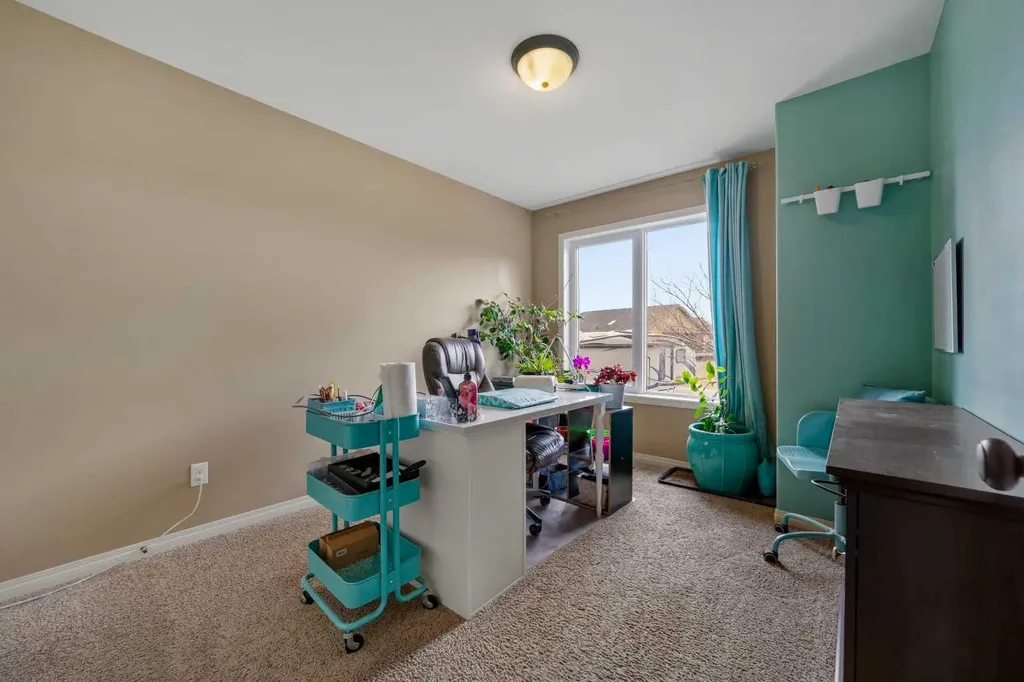 5046 41 Street Taber AB T1G 0C4