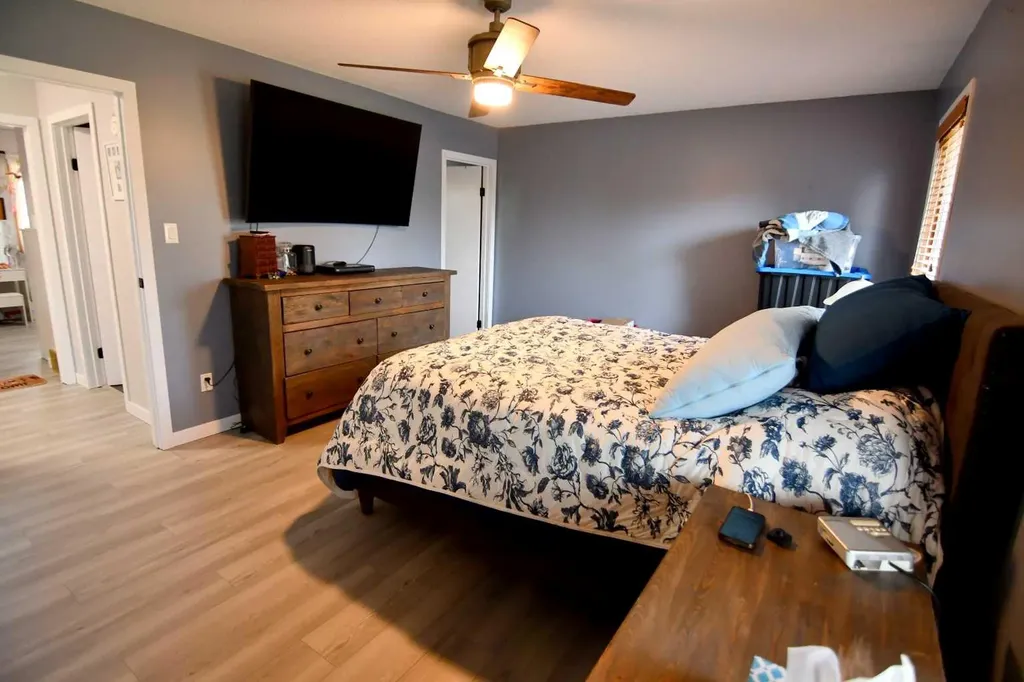 2207 Township Road 372 Rural Red Deer County AB T4G 0M9