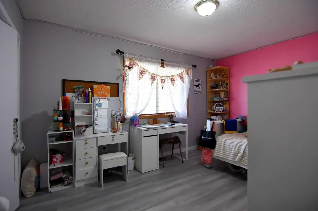 2207 Township Road 372 Rural Red Deer County AB T4G 0M9
