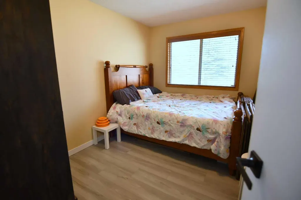 2207 Township Road 372 Rural Red Deer County AB T4G 0M9