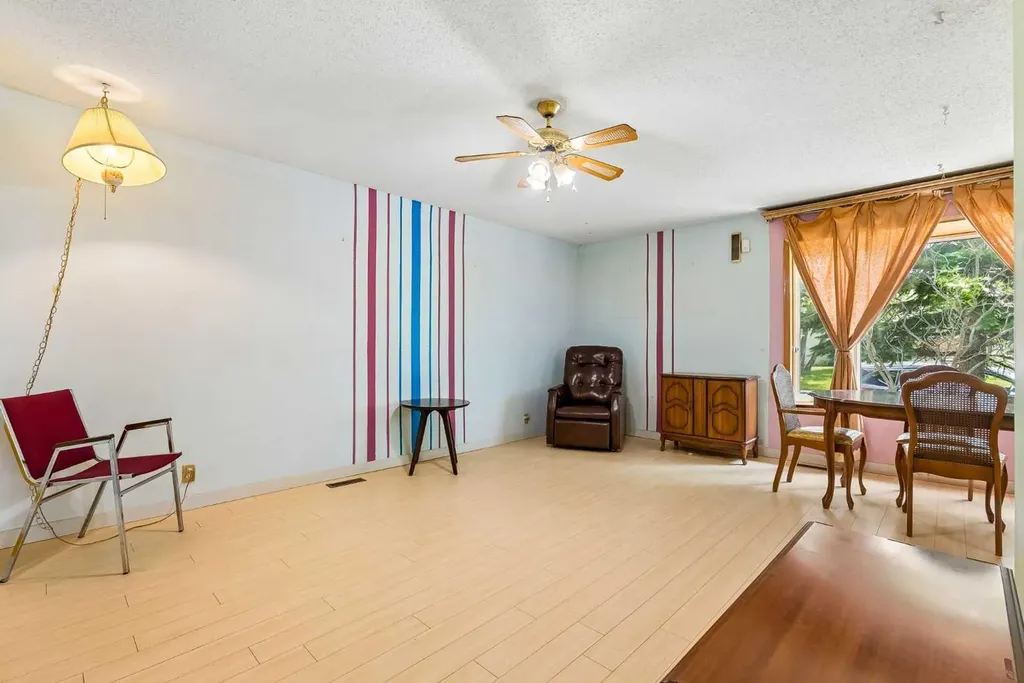 189 Whitaker Close NE Calgary AB T1Y 5K2