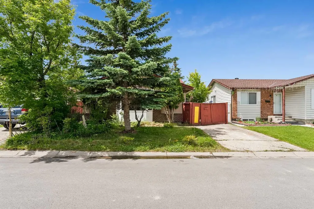 189 Whitaker Close NE Calgary AB T1Y 5K2