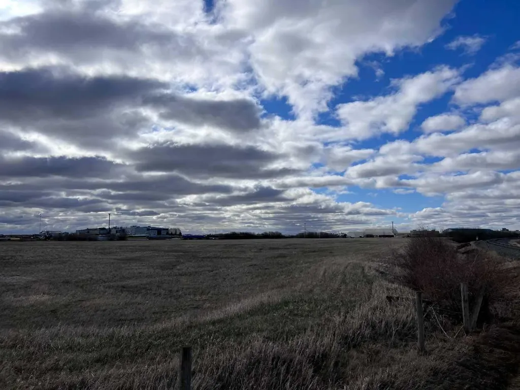 Part Of Nw-01-47-20-4 39 Street Camrose AB T4V 2M9