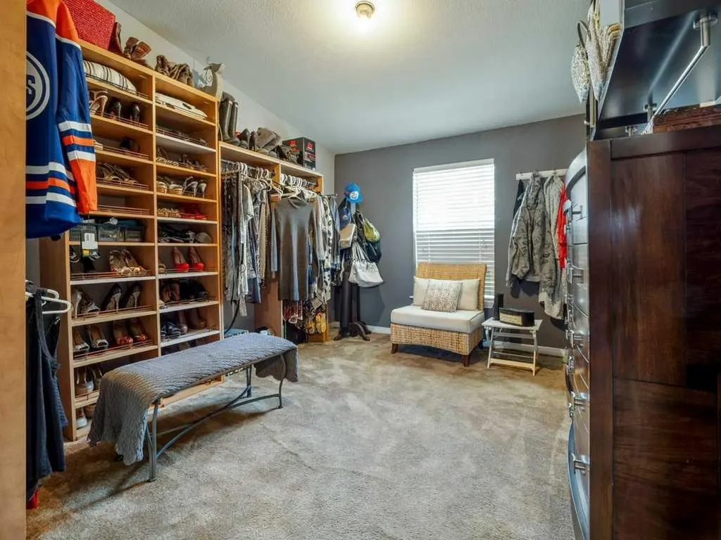 509 Station Street Coaldale AB T1M0B1