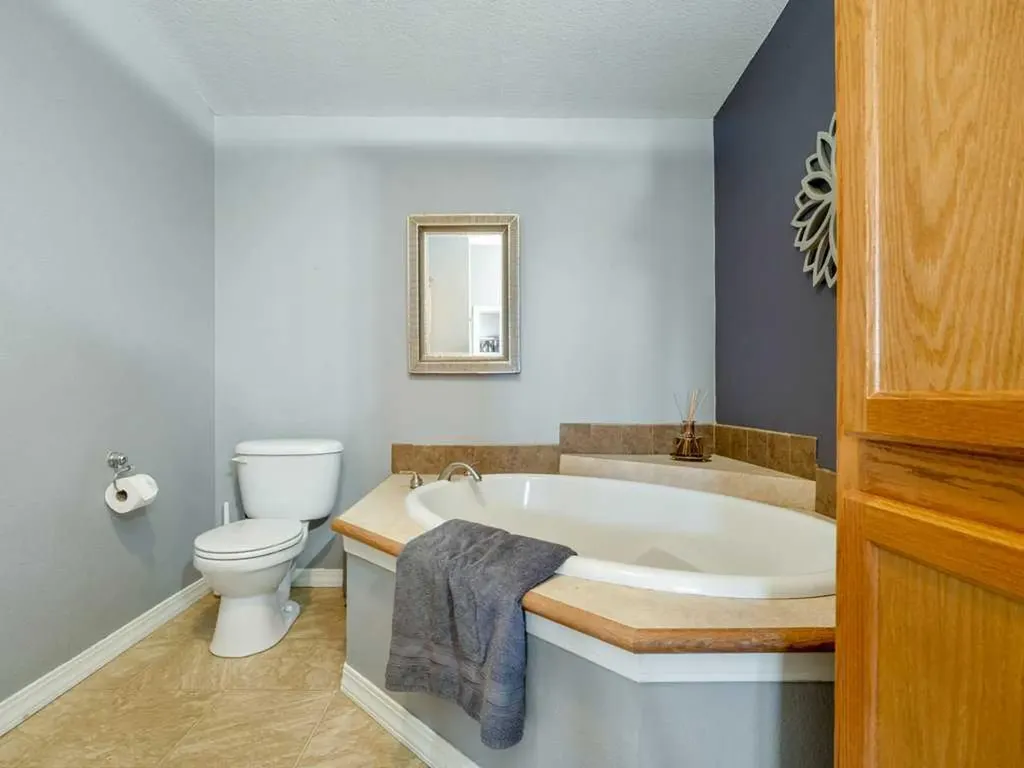 509 Station Street Coaldale AB T1M0B1